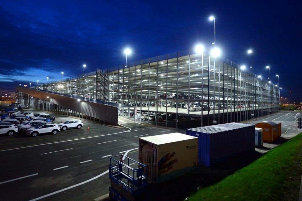 Deliveries are feeling the crunch Bremerhaven_autoterminal-1024x682