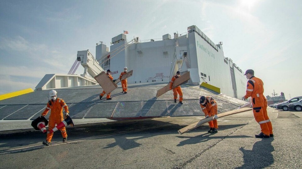 VW transports car volumes to North America on Siem LNG vessel Siem_Confucius_VW