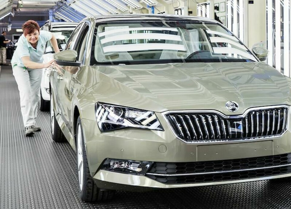 VW halts plans for Turkish plant following Syrian offensive skoda-superb-3-1_web