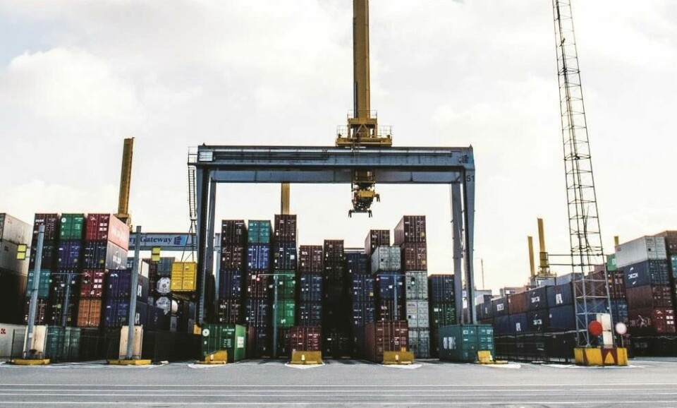 DP World is investing €200m ($209.5m) in its Antwerp Gateway terminal to significantly reduce its carbon footprint by using hybrid straddle carriers and stacking cranes ASC operating on containers at Antwerp Gateway