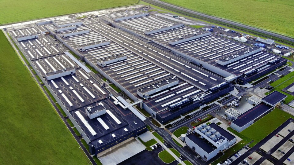 Mercedes’ battery logistics centre in Poland is linked by rail Merc Jawor battery plant_Poland