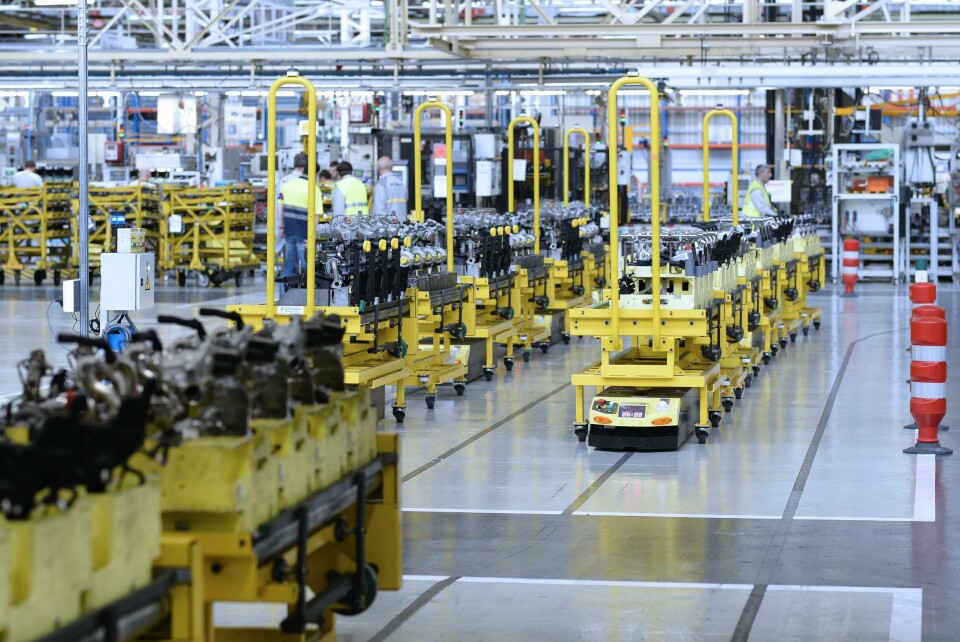 The ongoing shortage in the supply of parts to the assembly plants results in long lead times for the production of cars Renault parts logistics