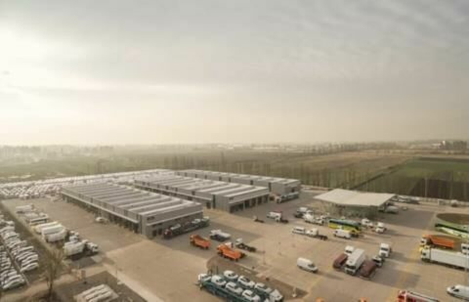 Mercedes-Benz dealer improves performance in Chile Kaufmann - Inform