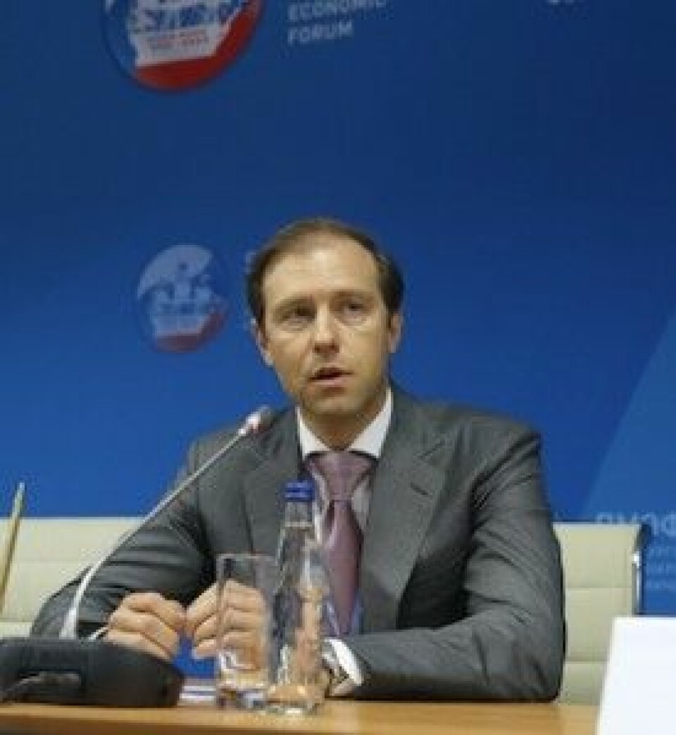 Renault Avtoframos to export Duster SUV to Vietnam Denis Manturov01