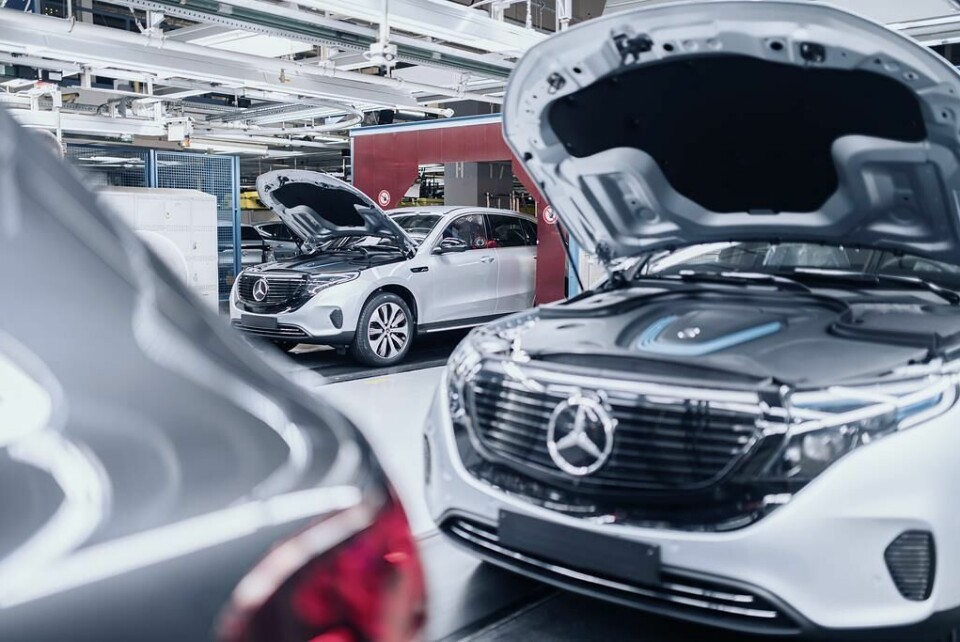 Mercedes-Benz EQC 400 4MATIC being assembled at the Bremen assembly plant Mercedes_Benz_EQC 400 4MATIC_Bremen