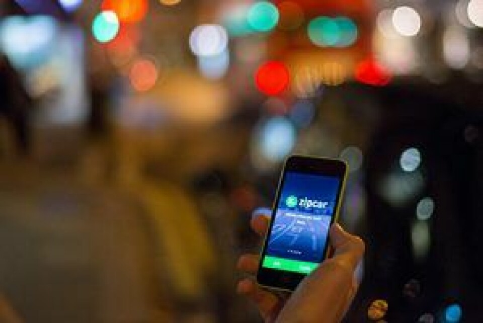 Online vehicle sales: ACES high as dealers face a new game Zipcar_app-300x200