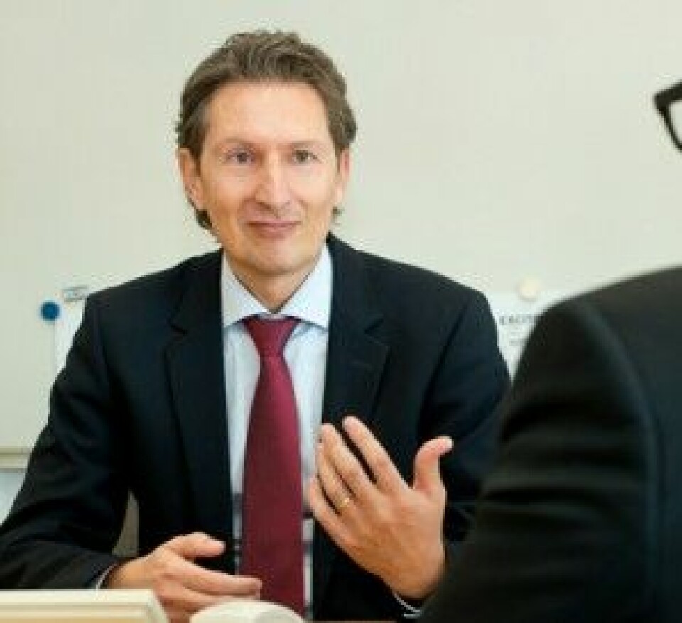 Aiming for end-to-end control at Opel/Vauxhall for web