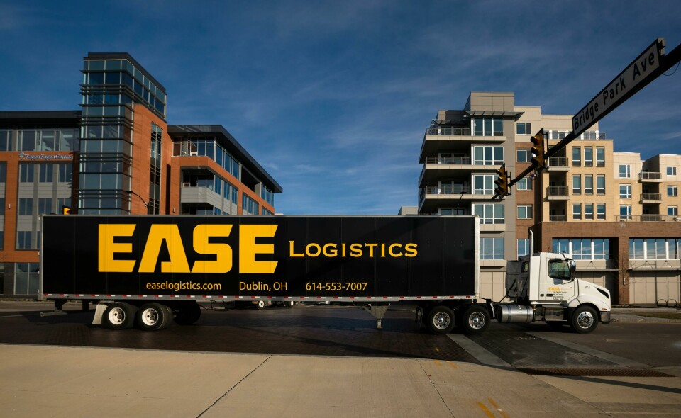 EASE facilitates a seamless integration of supply chain operations, enhancing agility and resilience EASE Truck_!