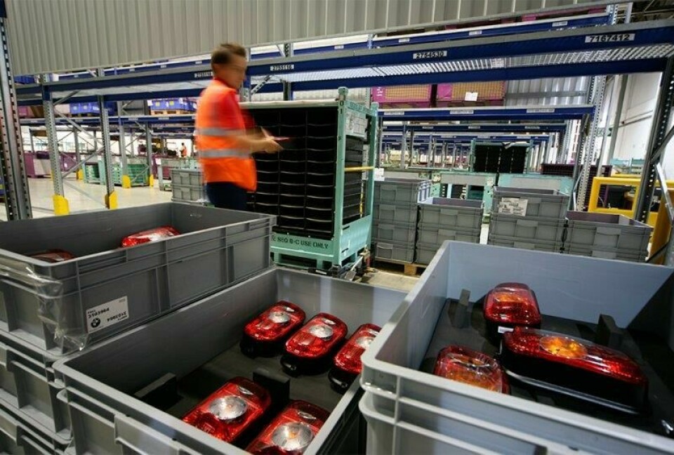 Finding the space in a crisis with two speeds Hellmann_process-implementation