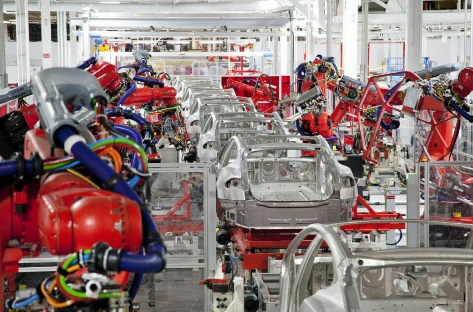 Tesla’s supply chain set for a surge Robots-Tesla-Fremont-plant-1024x676
