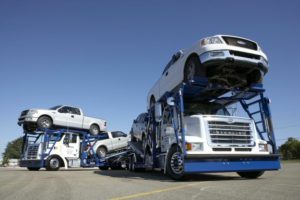 Some Chinese cars are still imported to Russia by automotive carriers via Kazahkstan Some cars are still imported to Russia by automotive carriers