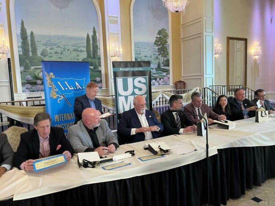 ILA and USMX representatives signing the new Master Contract ILA USMX master contract signing