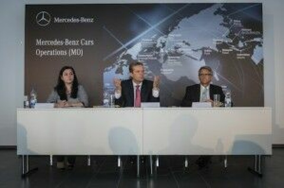 Mercedes-Benz to invest “several hundred million” in global logistics realignment Merc_Log_announcement-300x199