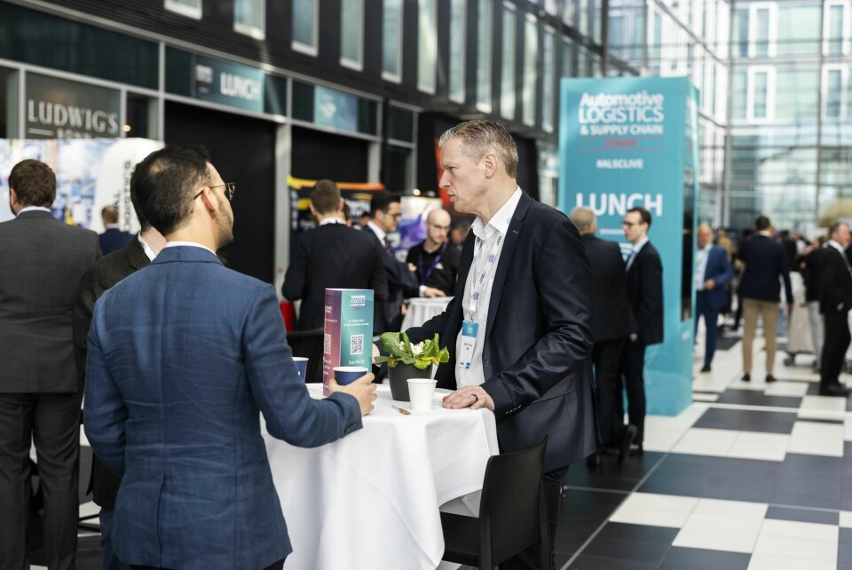 Delegates had the opportunity to network and discuss the future of the automotive logistics sector during lunch hosted by Priority Freight. FRPIC_240320_ALSC_Europe_189