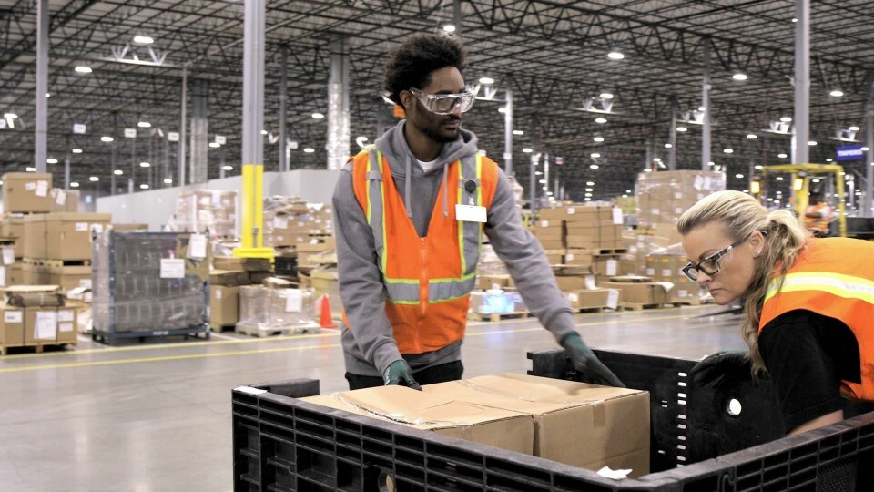 GM’s Rancho Cucamonga parts distribution centre in CaliforniaAs GM prioritises service parts just as highly as manufacturing, its facilities play a vital role in ensuring that customer satisfaction drives every operational decision. GM CCA-Gallery-Photo-4