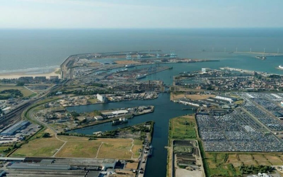 The final preferential decision for the new lock on the Visart site was approved by the Flemish government in 2019 and preparations are continuing Nieuwe zeesluis ZB locatie Visart