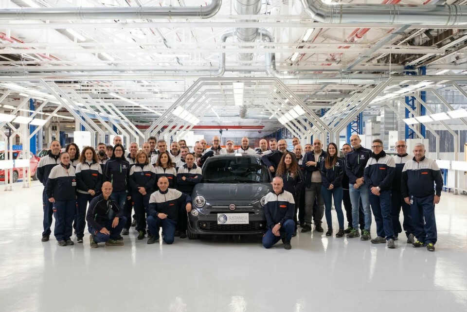 The site currently employs 170 upskilled employees. This number is projected to increase to approximately 550 people by 2025 Circular-Economy-Hub-Mirafiori_Team (1)