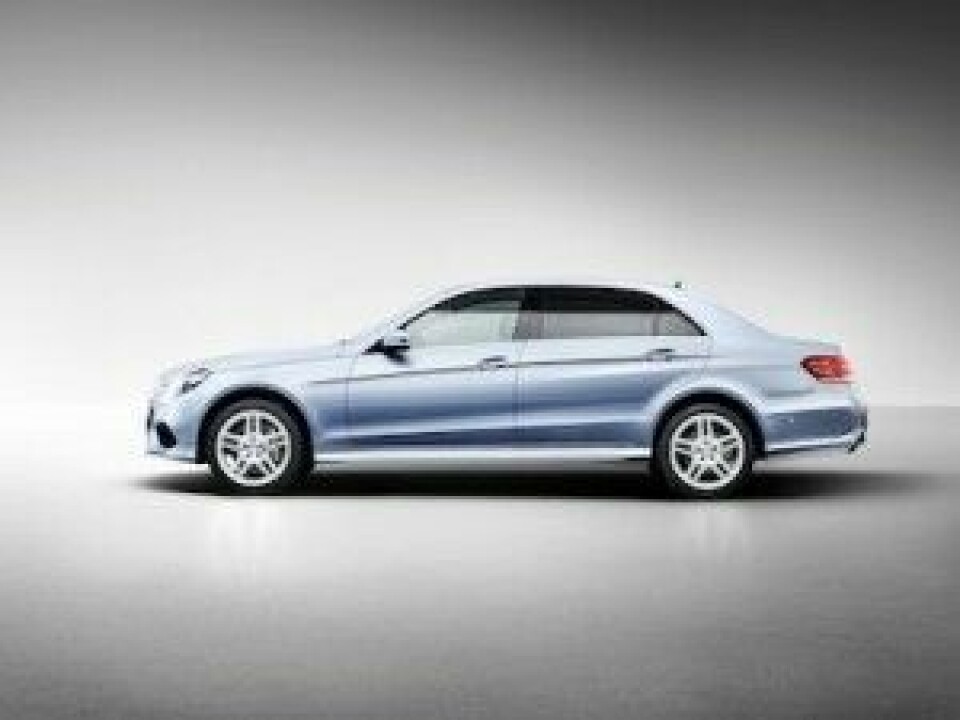 Daimler's premium ambition Mercedes-Benz E-Klasse Langversion für MB China (V 212) 2013