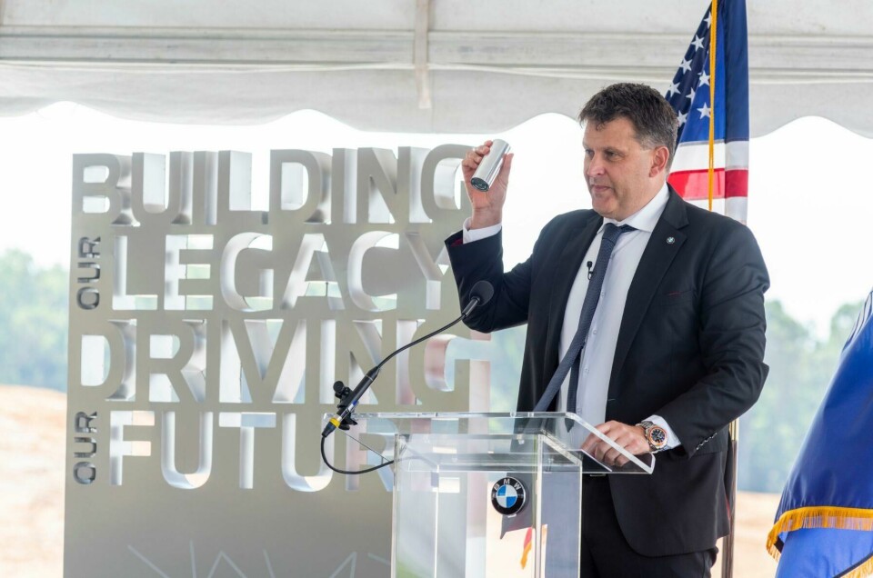 Holding the future of batteries in its handsBMW Manufacturing CEO Dr Robert Engelhorn holds a cylindrical battery cell aloft, the kind that will be used in the carmaker’s sixth generation battery pack. In logistics, battery cell and pack production also require greater data visibility and new equipment Robert Engelhorn, BMW