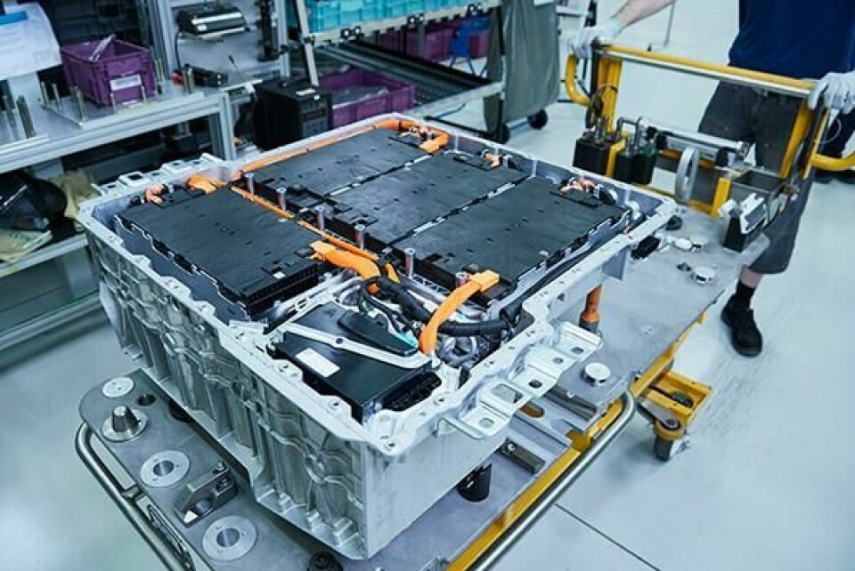 KN BatteryChain provides customised transport and storage services for industries including automotive KN_highRes