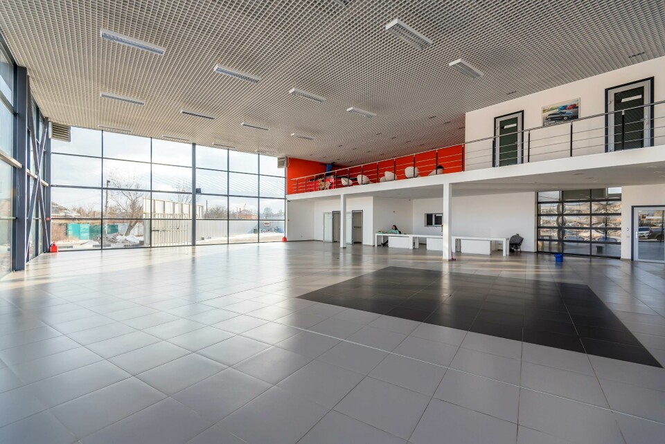 OEM and dealer inventories are at near record-low levels Empty dealership