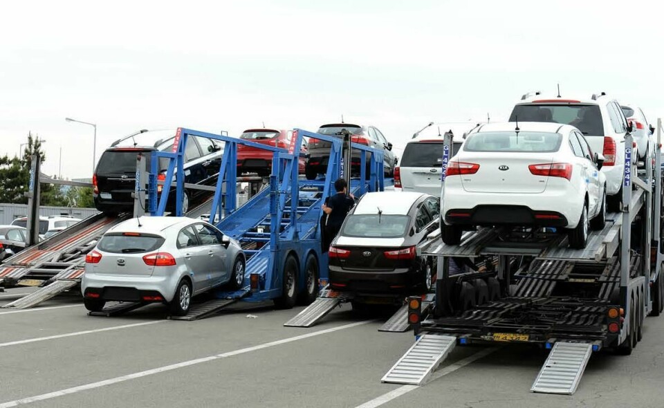 Outsourcing is a cost-effective means to cope with change 4. Hyundai Glovis car haulers