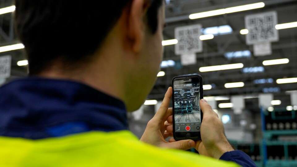 BMW Dingolfing’s AI solution for empty bins is boosting efficiency BMW Dingolfing