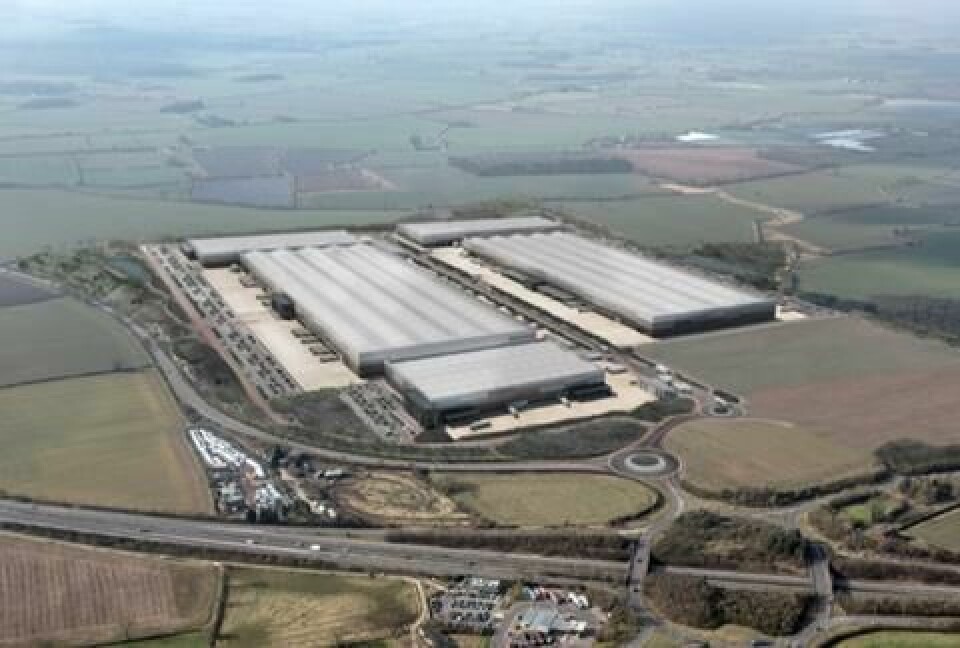 JLR battles service parts shortage 292114_jlr_unipart_applebymagna_215491