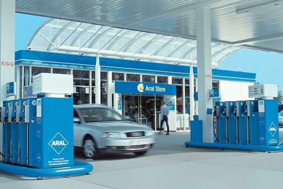 In Germany, BP’s subsidiary Aral Pulse has installed 500 EV charging facilities at BP gas stations BP_Aral_garage