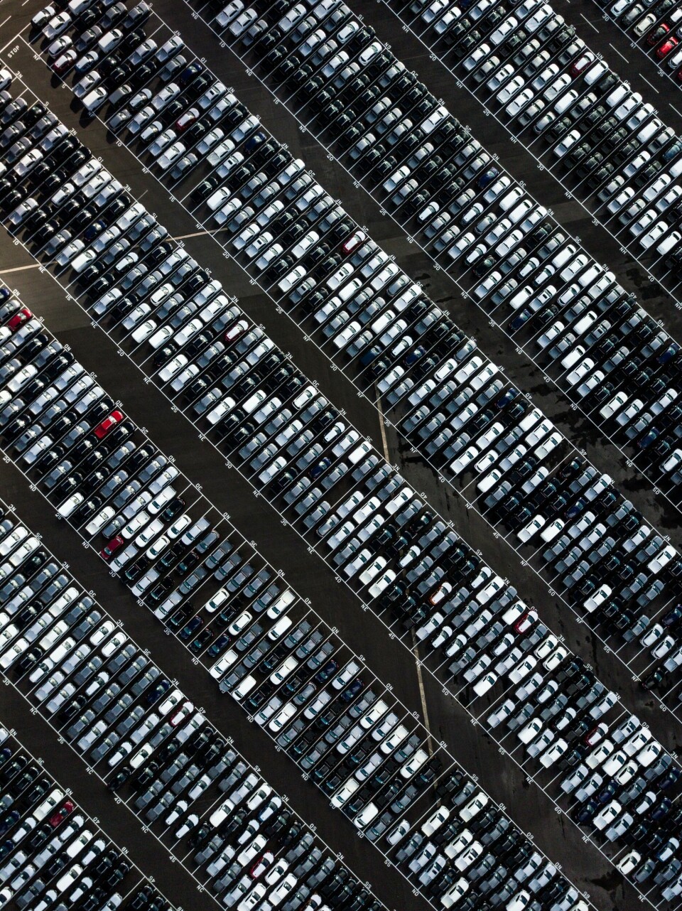 Cars in yardDP World’s Cargoes suite automates customs processes and digitises the ports and terminals ecosystem Cars in yard