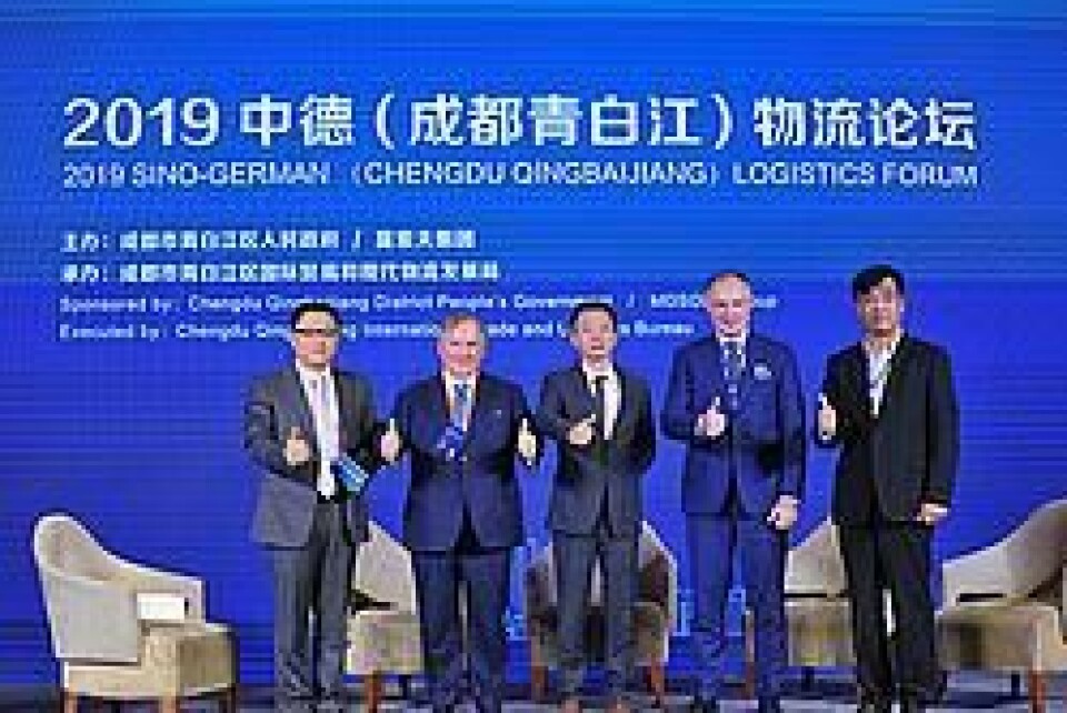 Mosolf urges more use of China-Europe rail link csm_MOSOLF_sino_german_logistics_forum_chengdu_2_