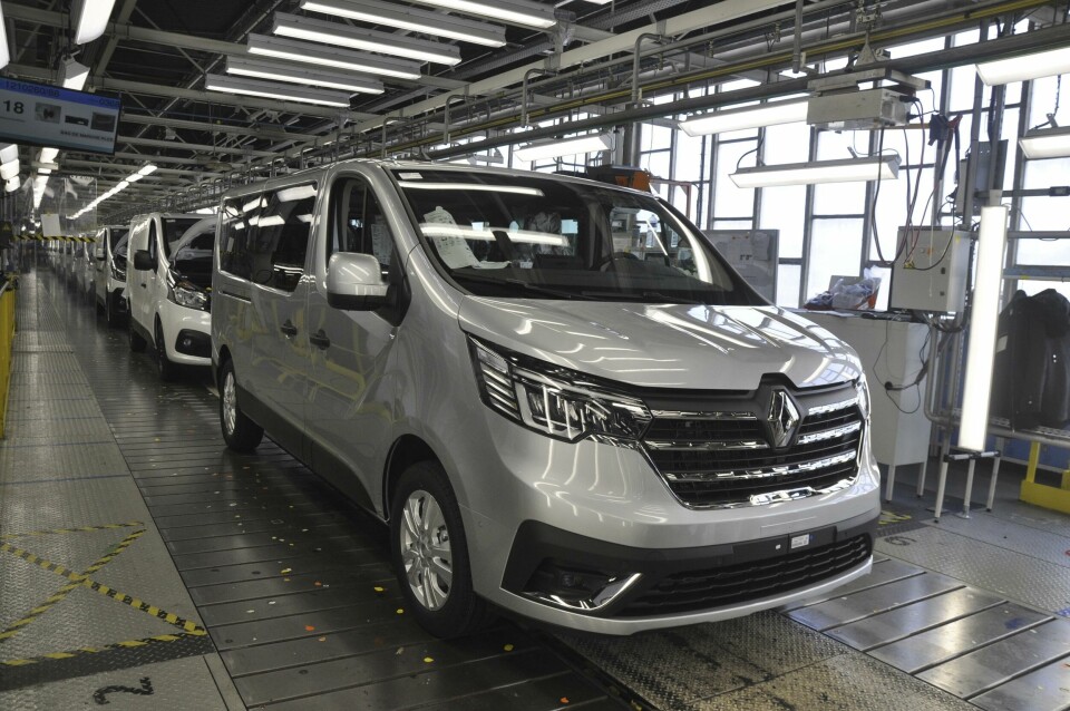 Renault Trafic production at Sandouville Renault Trafic van Sandouville