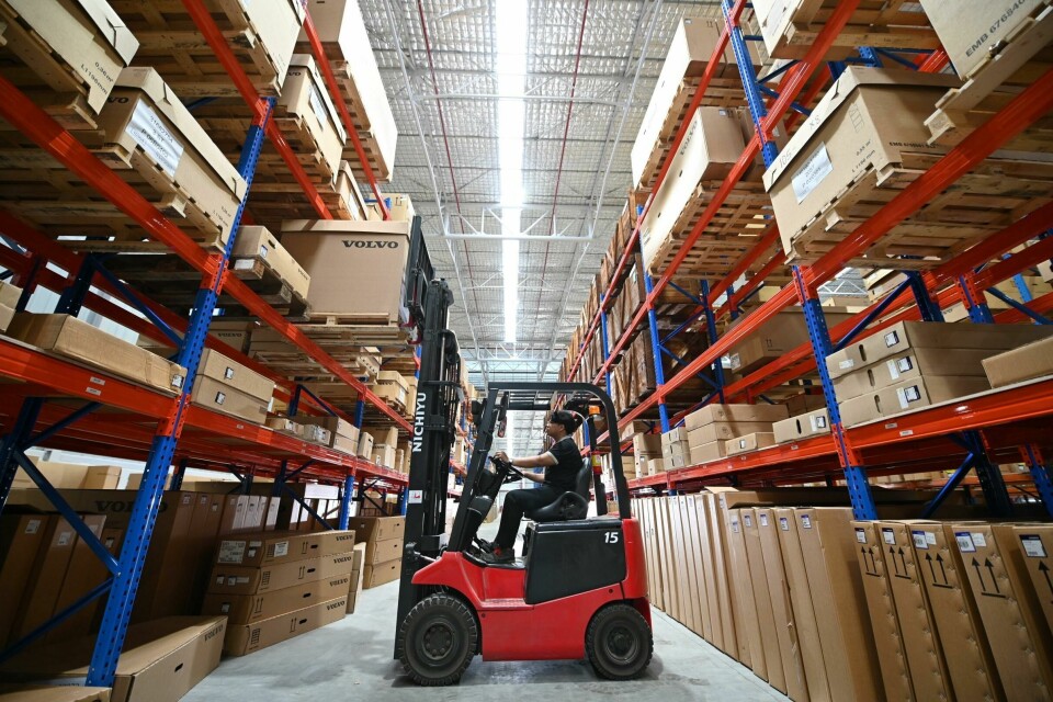Volvo opens central distribution centre in Thailand Volvo Car Thailand Central Distribution and Training Center VCT CDTC forklift