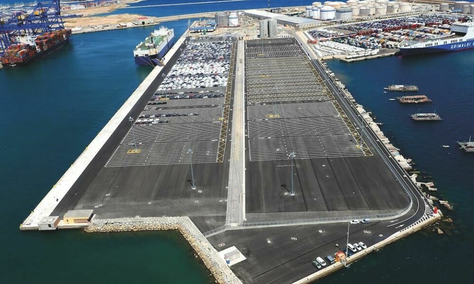 The port of Vigo is expanding its vehicle storage area, building a second garage and adding new ramps for deep ocean car carriers Valencia_Port_Spain_automotive terminal