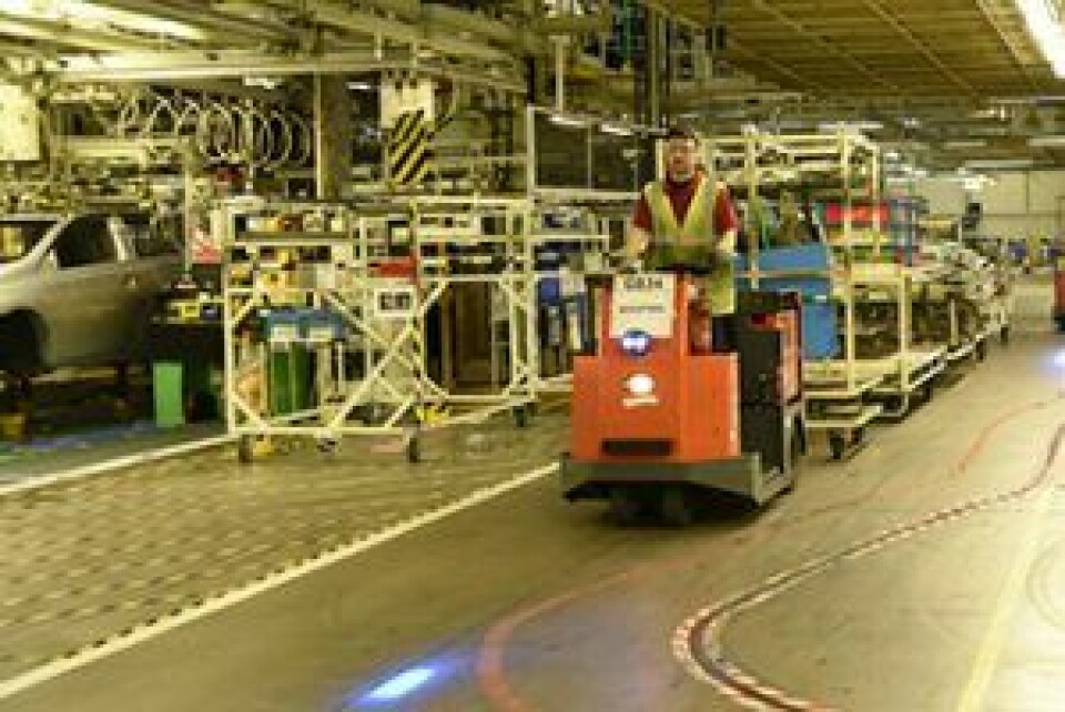 Binding ambition at Toyota Manufacturing UK logistics2-WEB-300x200