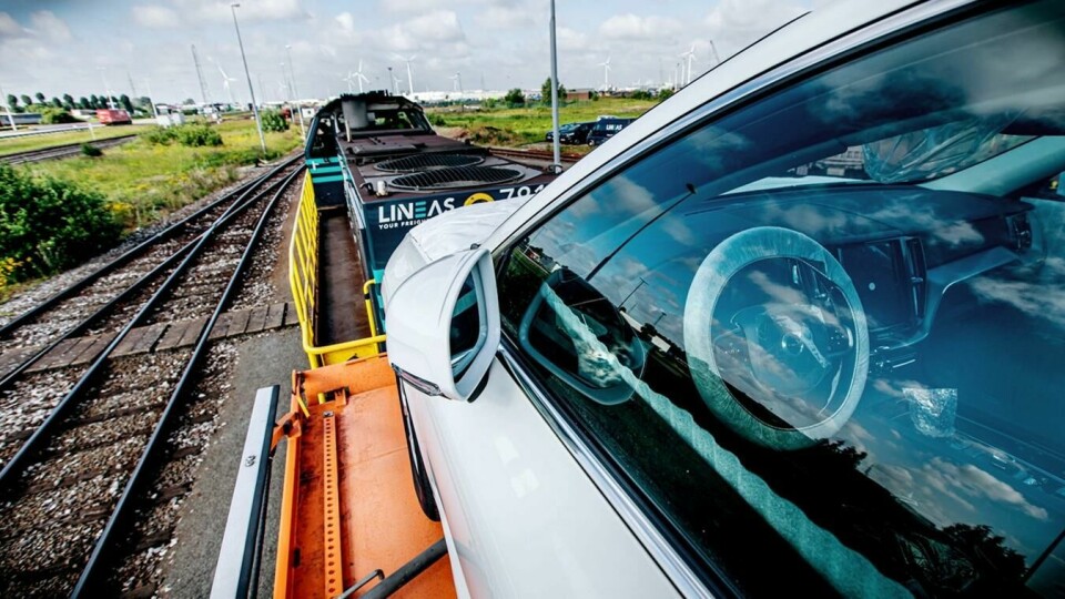 Better cooperation is needed to decarbonise the supply chain Volvo_outbound_train