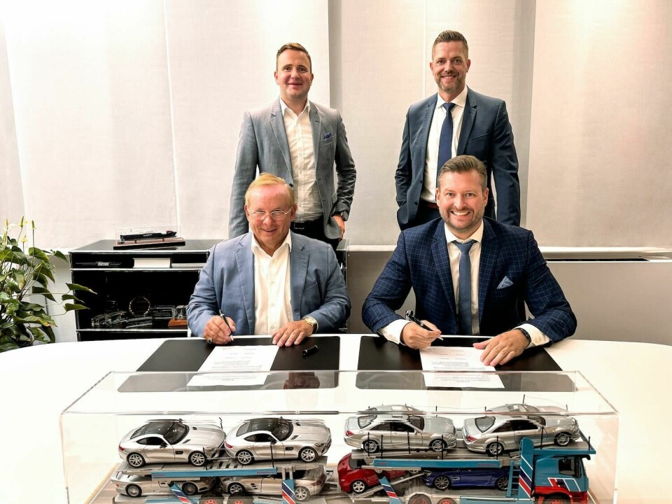 Pictured (back left to right) Steffen Klatte and Christian Weber; (front left to right) Jörg Mosolf and Tim Oltmann Mosolf TOG signing