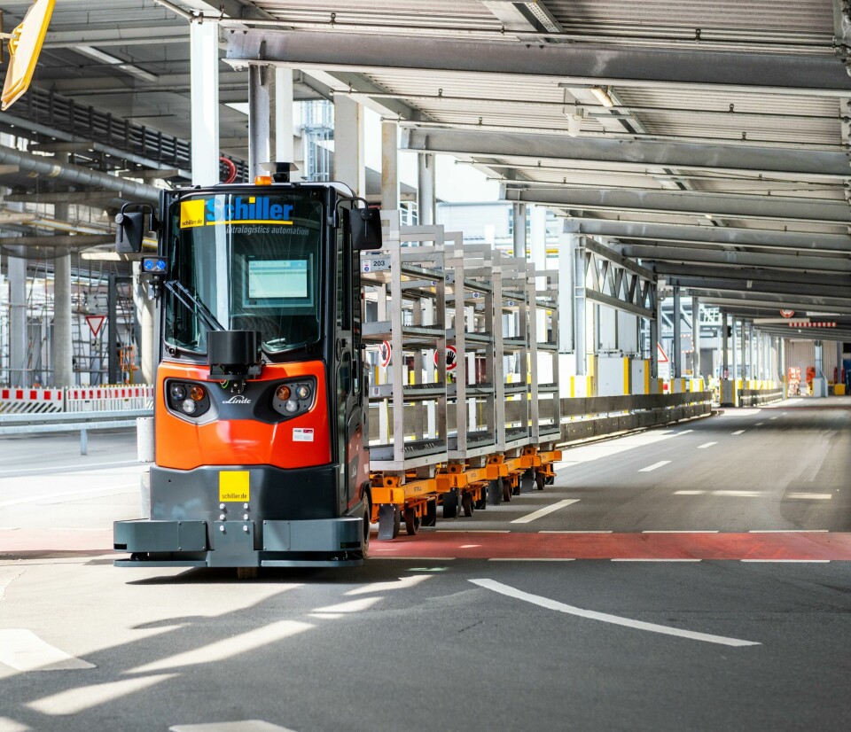 BMW’s logistics team is working closely with manufacturing to shorten transport and delivery distances P90436978_highRes_linde-tugger-train-f