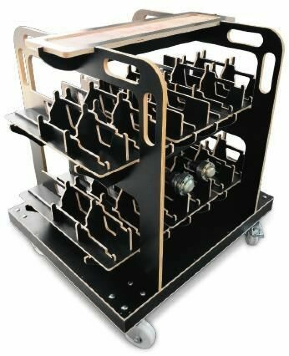 A wood structure for carrying parts can be half the weight of a steel crate, according to LiGenium’s research. Credit: LiGenium Equipment, LiGenium