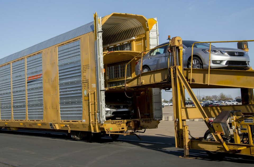 BNSF has invested in more railcars but also in new technologies to enhance efficiency across its network. Credit: BNSF BNSF
