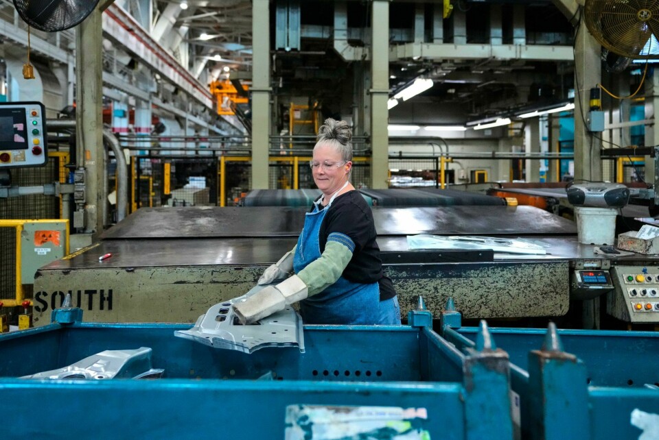 Knowing where to be lean and where to be robust in GM’s supply chain GM steel investment