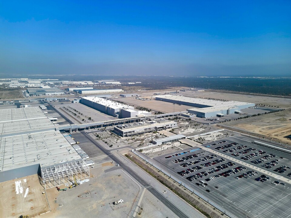 BMW’s San Luis Potosí plant in Mexico exemplifies localisation, digitalisation, and sustainability for resilient automotive logistics. BMW's San Luis Potosí plant in Mexico exemplifies localisation, digitalisation, and sustainability for resilient automotive logistics.
