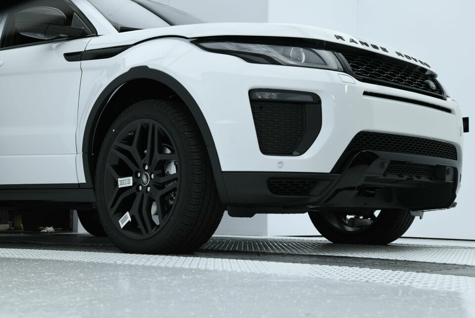 Damage control: How technology can assist vehicle inspection DeGould Auto-scan JLR