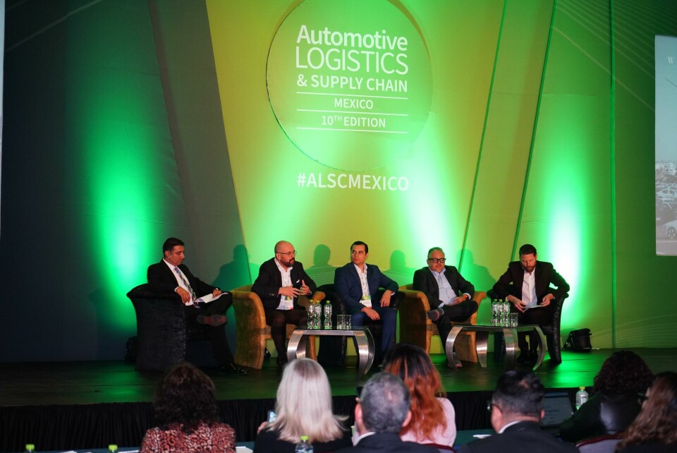 (From L to R) Kaizad Dalal, Roberto Zavala, Carlos Eudave, Hector Martinez and Christopher Ludwig 7R304471