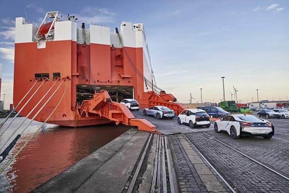 Currently, the last telematics reading for a car on the water is after it is positioned on a vessel. Greater benefits will be accrued when data can be received during this next stage of transit Verschiffung BMW i3 in Bremerhaven 11-2015