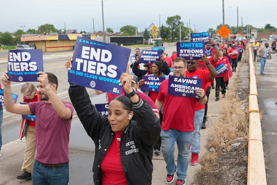 The ‘Stand Up’ strike begins following failed contract negotiations with the OEMs stand up strike begins