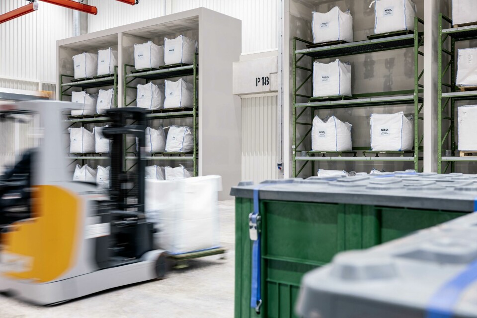 The project looks at the entire process chain for recycling, including logistics and reintegration Merc Benz Kuppenheim logistics