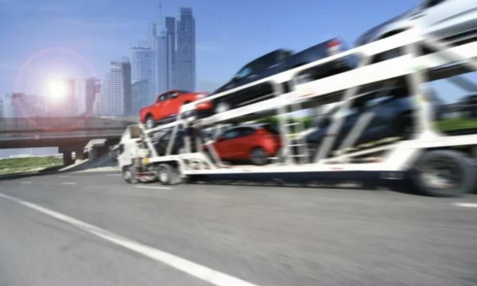 GM and Motorq use cars’ built-in telematics to streamline fleet deliveries Motorq GM tracking fleet
