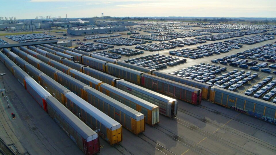 TLS’ vehicle distribution centre in Princeton, Indiana TMMI_Logistics_02
