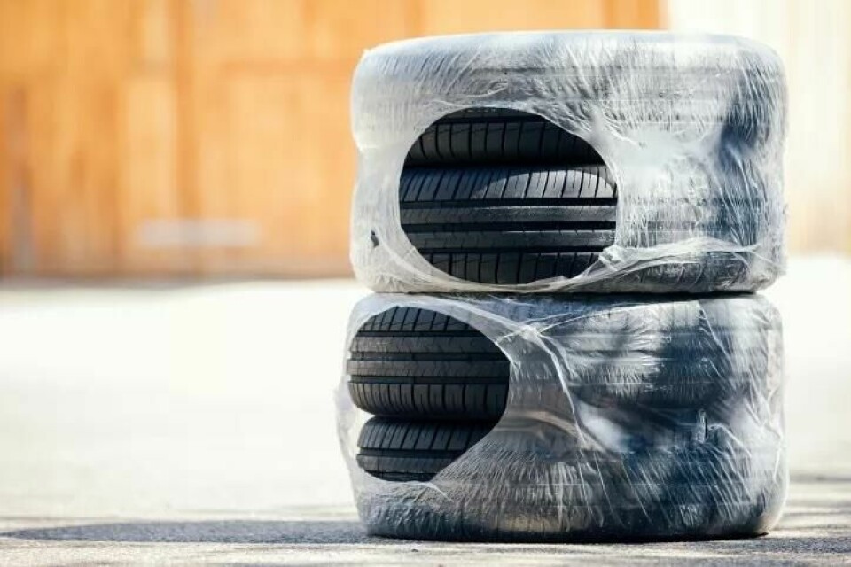 As a distributor of packaging, the automotive industry is also affected by the Packaging Act Packaging on tires in automotive industry